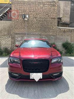 کرایسلەر 300